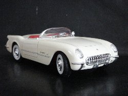 Chevrolet Corvette 1953 Cabriolet de couleur blanc cr�me, si�ges rouges (Vue c�t� passager)